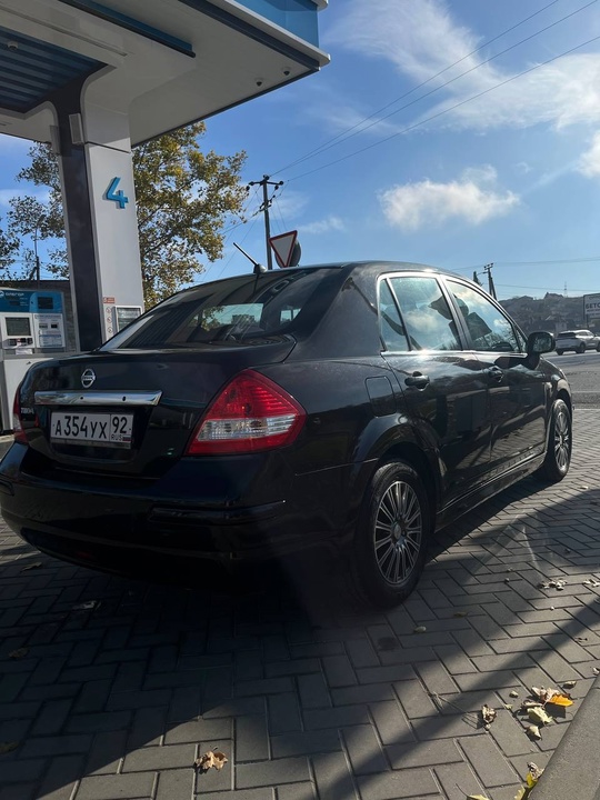 Nissan Tiida 2010 год.
Двигатель 1.8 (1)