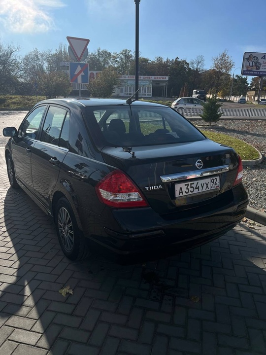 Nissan Tiida 2010 год.
Двигатель 1.8 (2)