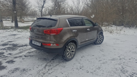 Продам Kia Sportage 2015г .
Обьем (3)