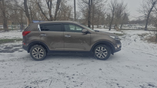 Продам Kia Sportage 2015г .
Обьем (4)