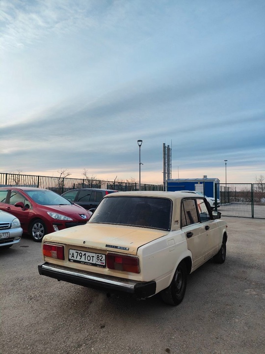 Продам ВАЗ 2105. 1986 год. (3)