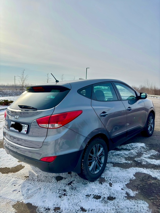 Продается Hyundai IX35 2014 года (4)