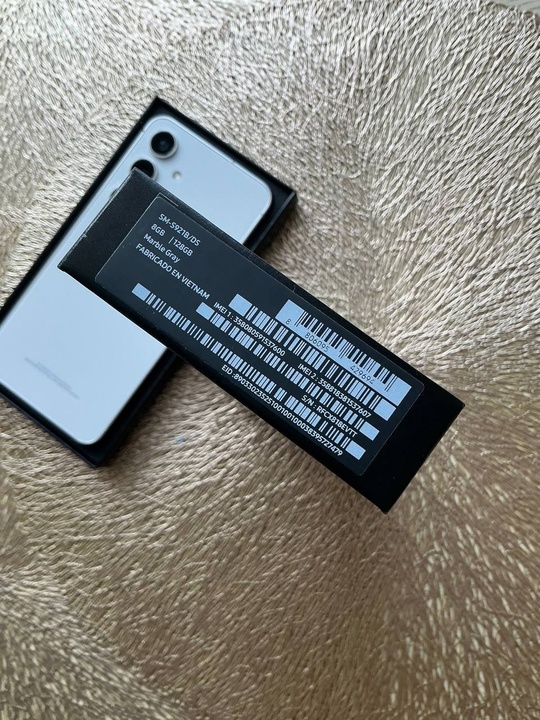 Samsung Galaxy S24 -8/128. Состояние (1)