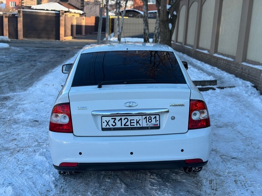 Продам личный автомобиль
Лада приора 2010 (2)