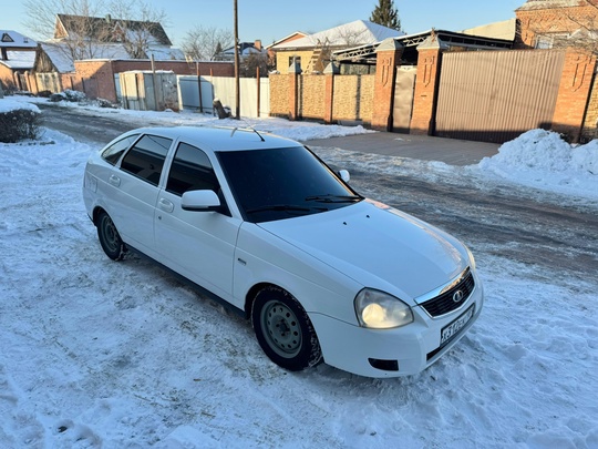 Продам личный автомобиль
Лада приора 2010 (7)