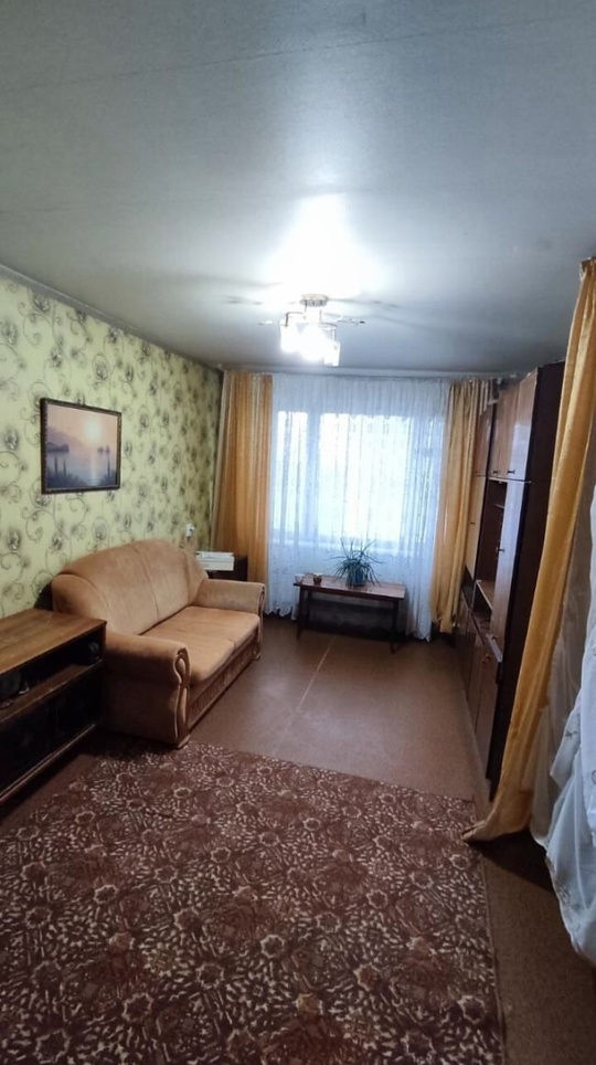 Продается 2 - х комнатная (2)
