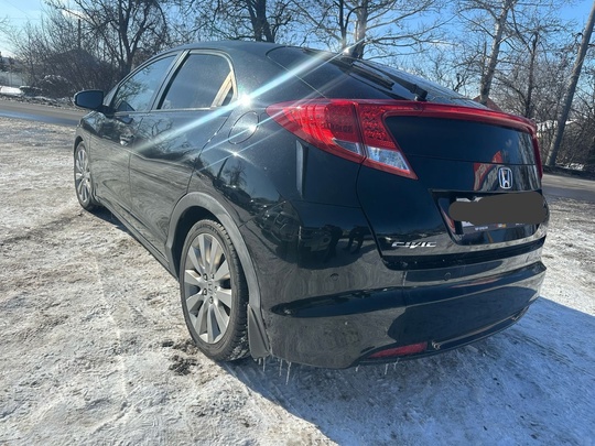 Продам Honda Civic 2014год 1.8 (1)
