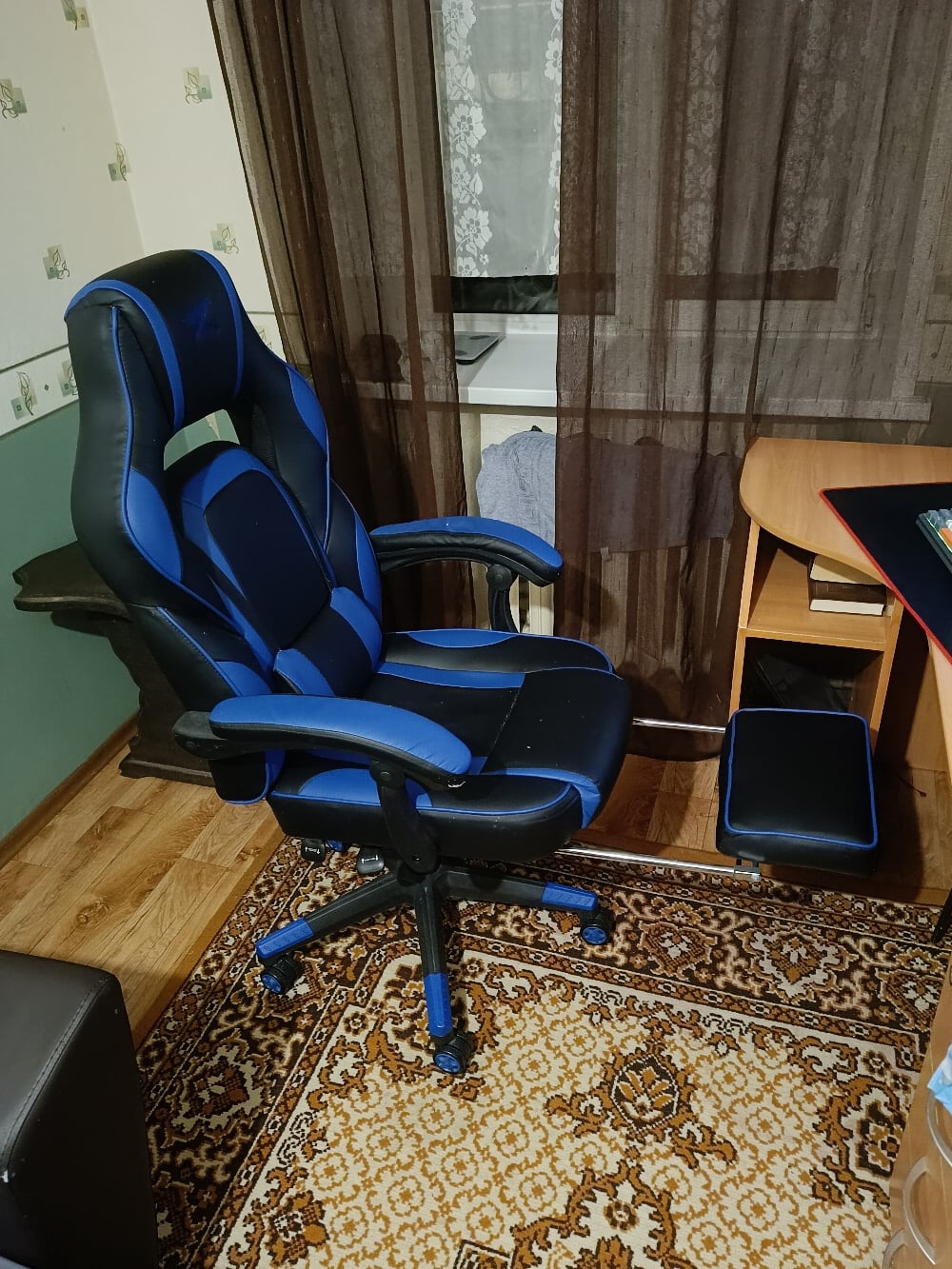 Продам игровое кресло, состояние хорошее, (1)