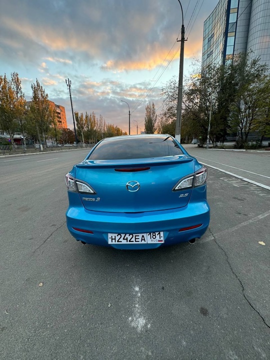 Модель: Mazda 3 
гв 2009 (2)