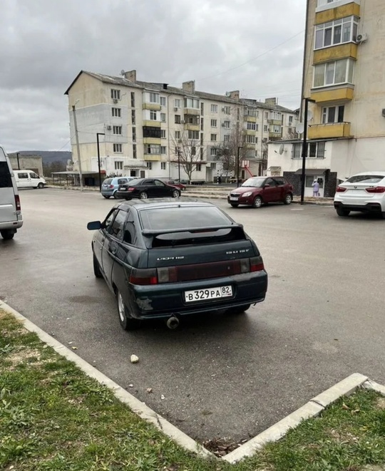 Ваз 2112, 2006г. 
Авто на (7)