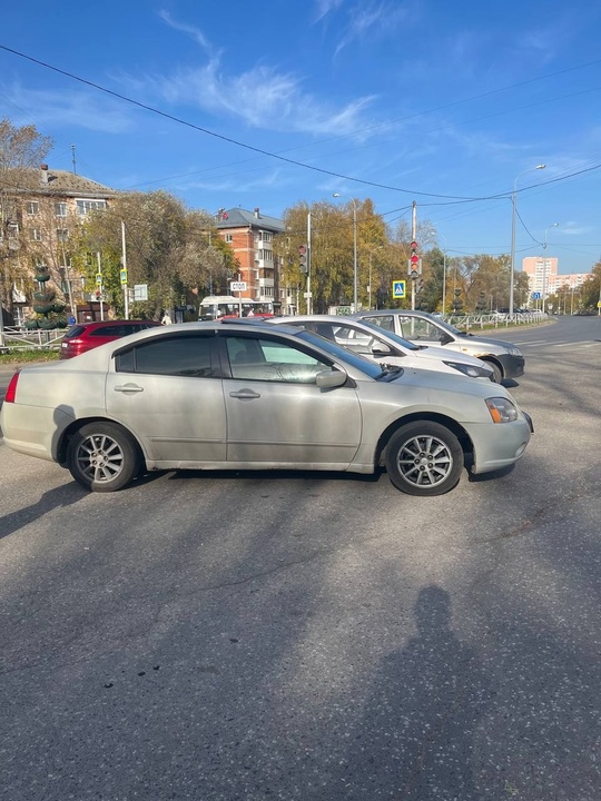 Продам свой автомобиль, я собственник. (4)