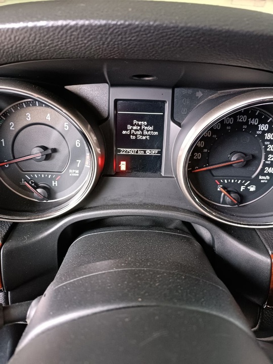 Продам JEEP GRAND CHEROKEE LIMITID (6)