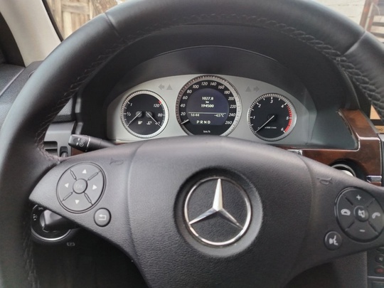 Продам Mercedes Benz GLK 350 (5)