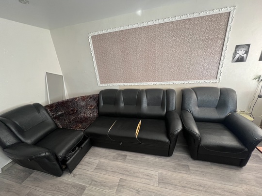 Продам
Диван + кресло
10 000 ₽
