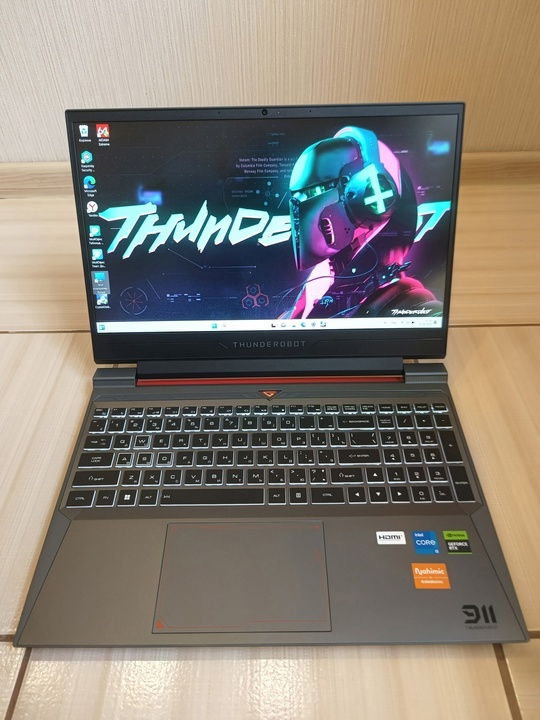 ASUS TUF Gaming F17 FX706HCB-ES51 (5)