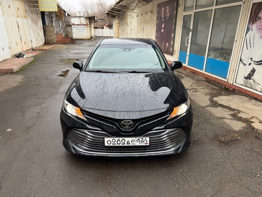 TOYOTA CAMRY V 70
Год выпуска (3)