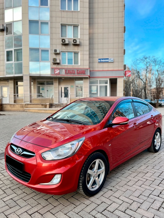 Продам Hyundai Solaris 2012 г.в.Мотор