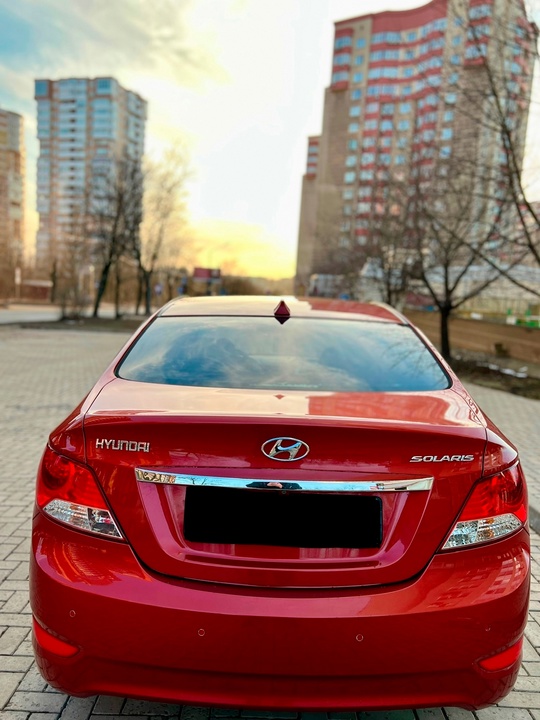 Продам Hyundai Solaris 2012 г.в.Мотор (3)