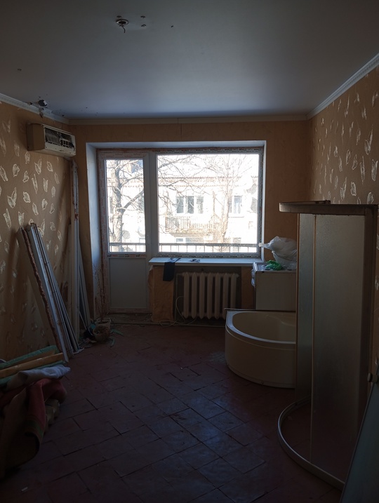 Продам квартиру, с. Весёлая Гора. (2)