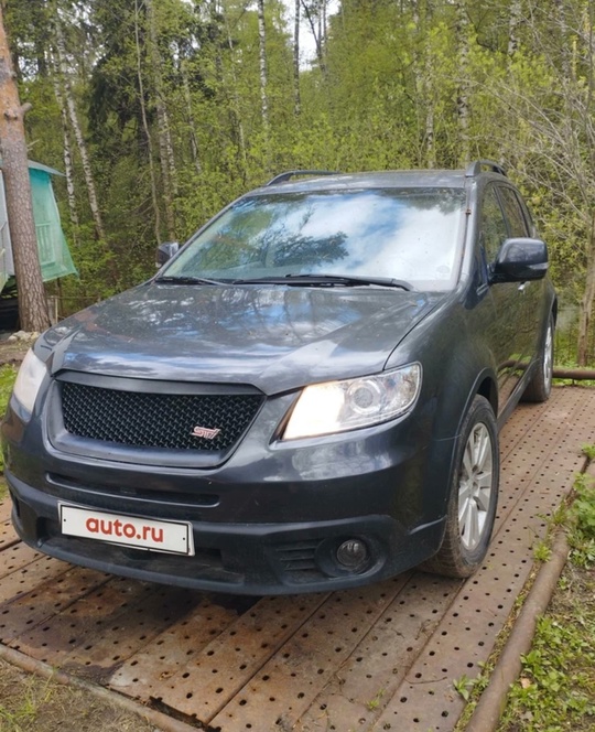 Субару трибека . 
2008 год (1)