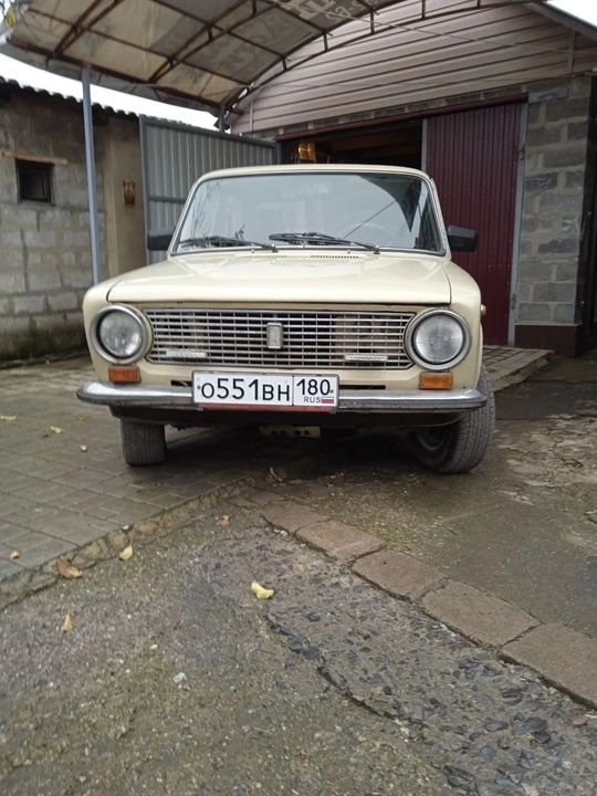 Продам Ваз 21013 1983 года (5)
