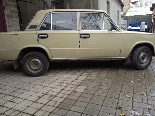 Продам Ваз 21013 1983 года (6)