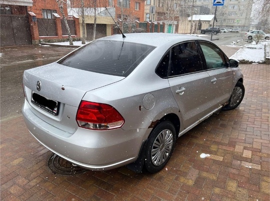 Продам 
Поло 2012 год
213к пробег (3)