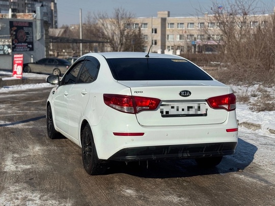 Продам!
KIA RIO  Киа Рио (2)