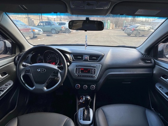 Продам!
KIA RIO  Киа Рио (5)