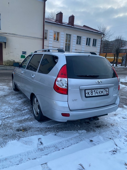 Lada Priora универсал 2010 год
Машина (3)