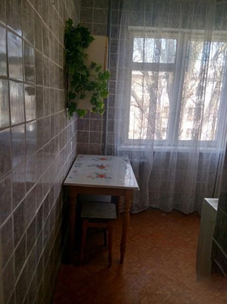 Продается 1 комнатная квартира, бул. (3)