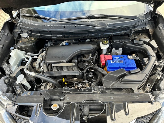 Nissan Rogue 
2015 год
2.5 бензин (6)