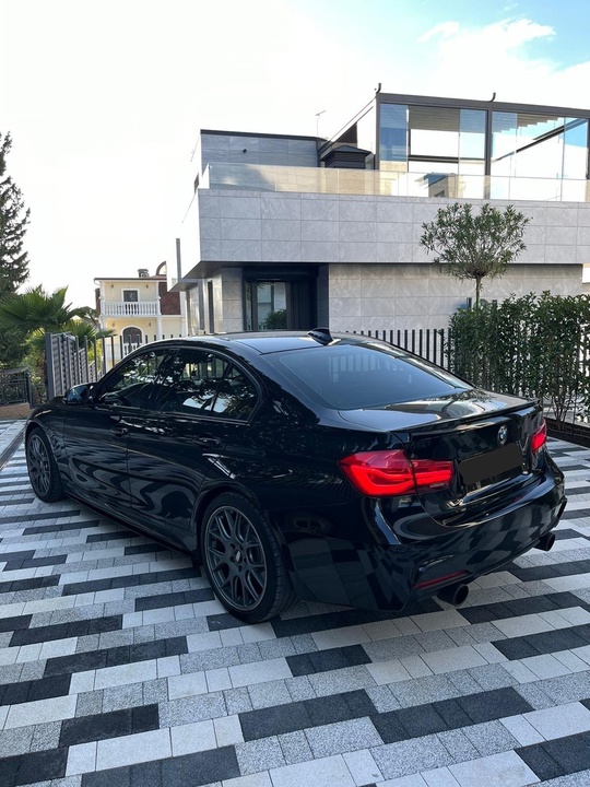 Продам бмв 2012г f30 328i (2)