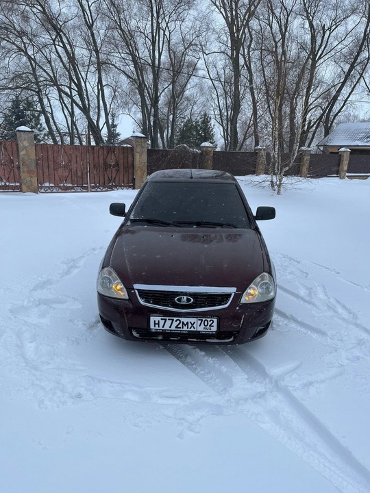 Автомобиль: LADA PRIORA 
Год выпуска: (1)