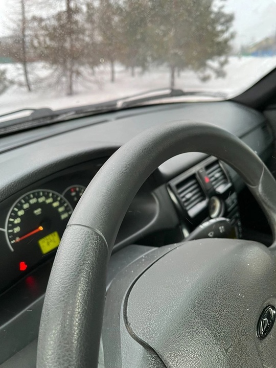 Автомобиль: LADA PRIORA 
Год выпуска: (5)