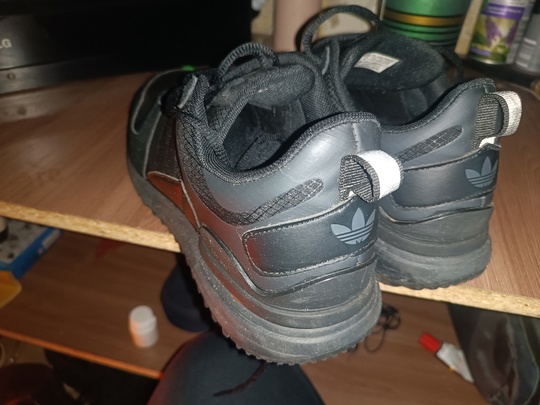 Кроссовки Adidas. Были одеты пару (2)