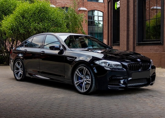 BMW M5 F10 (560лс)
г. Сииферополь
2012г
Пробег: (1)