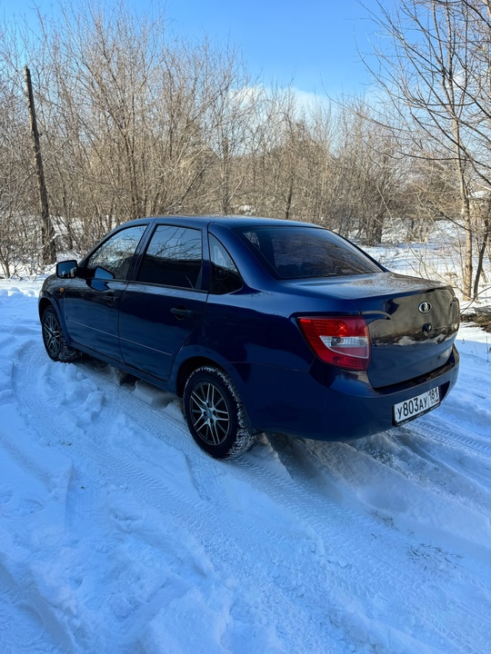 Продам LADA GRANTA 2012 
Машина (4)