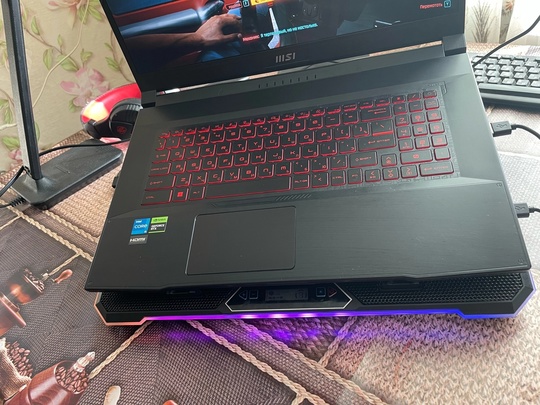 Продам игровой ноутбук MSI 17.3 (3)