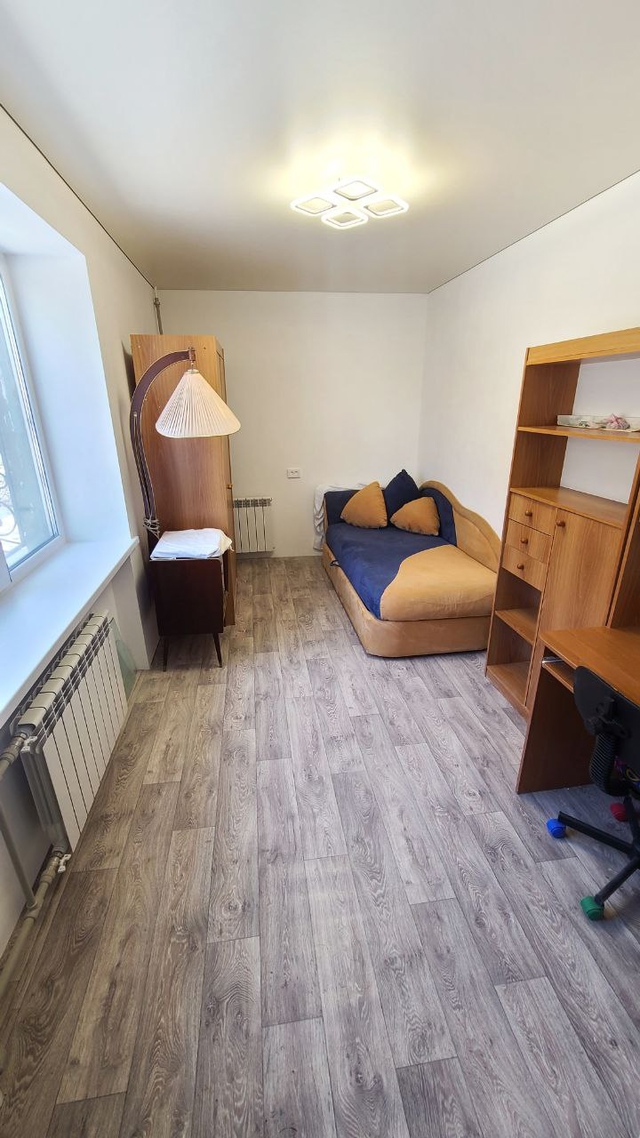Продам 3х комнатную квартиру
Ул. Рислянда (4)