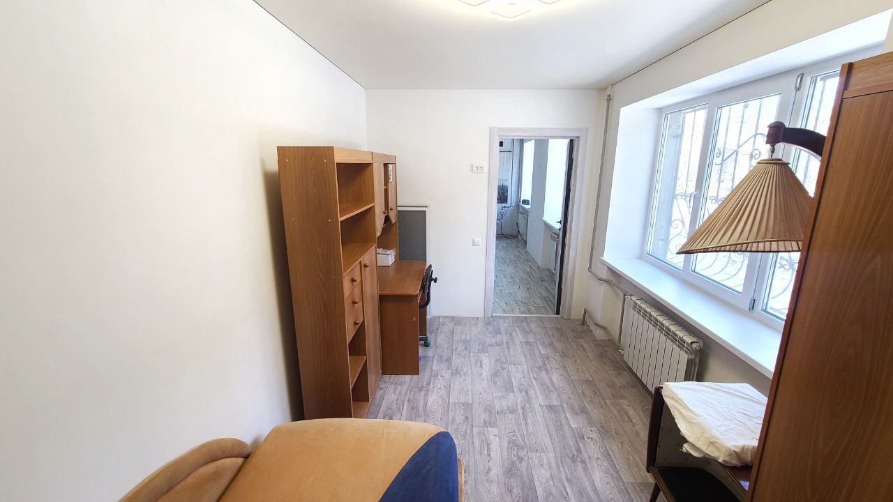 Продам 3х комнатную квартиру
Ул. Рислянда (5)