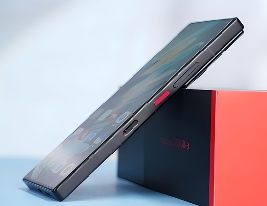 Nubia Z 60 ultra 8/256.  (2)