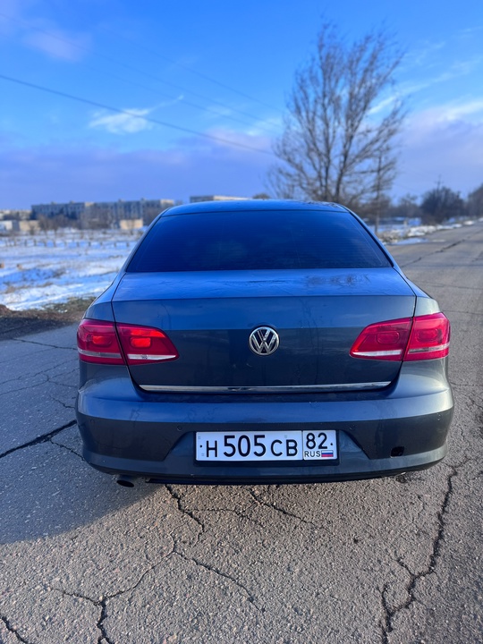 Продам отличный вместительный автомобиль 2012 (3)