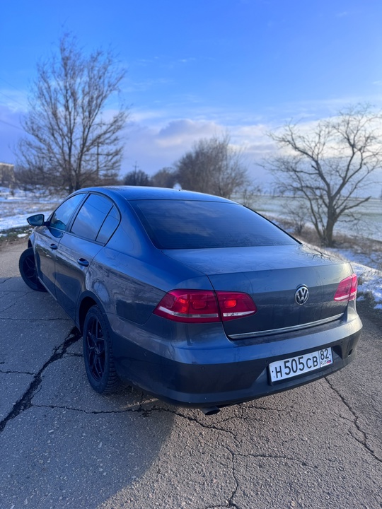 Продам отличный вместительный автомобиль 2012 (4)