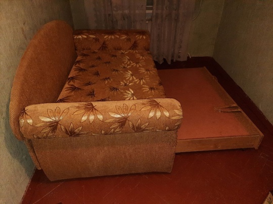 Всем доброго времени суток!
Продам диванчик
Абсолютно (3)