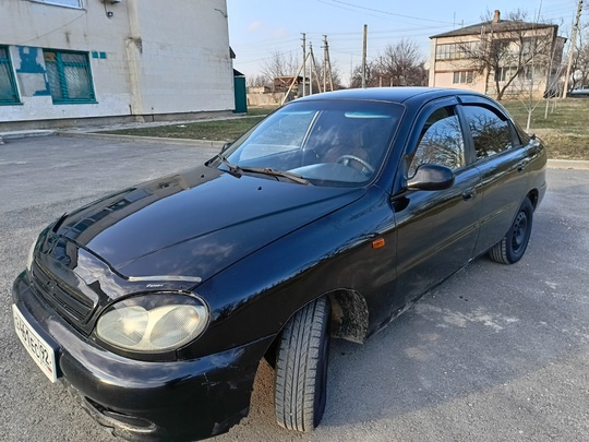 В продаже хозяйский Ланос, в (5)
