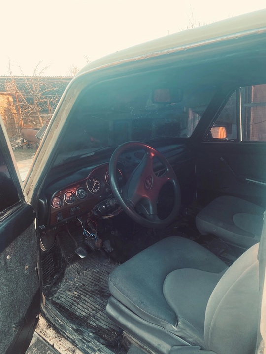 Продам на полном ходу 
Все (3)