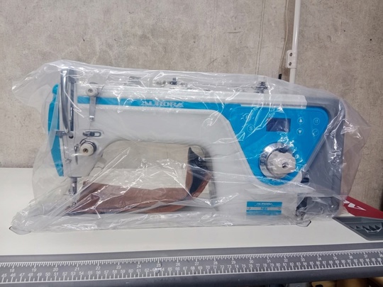 Продаеться Aurora F4BH - одноигольная (2)
