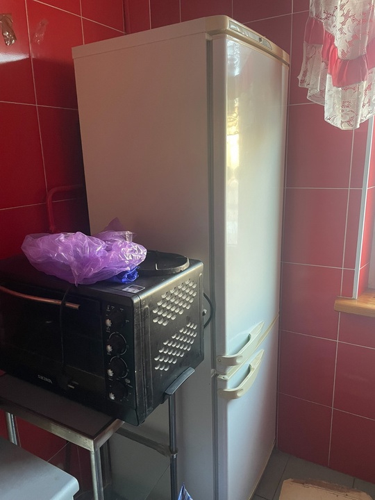 Продается холодильник Stinol RF345A 008

Цена:
