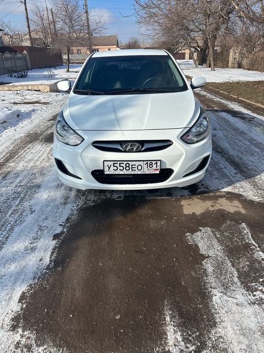ПРОДАМ HYUNDAI SOLARIS
2013 ГОДА АКПП
Пробег (2)